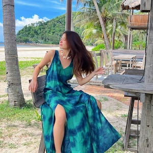 Green Tie dye Goddess Maxi Dress, Boho Oversized Maxi Dress Beach Long dress Vacation Outfit Resort Wear Summer Holiday Dress Gift for her